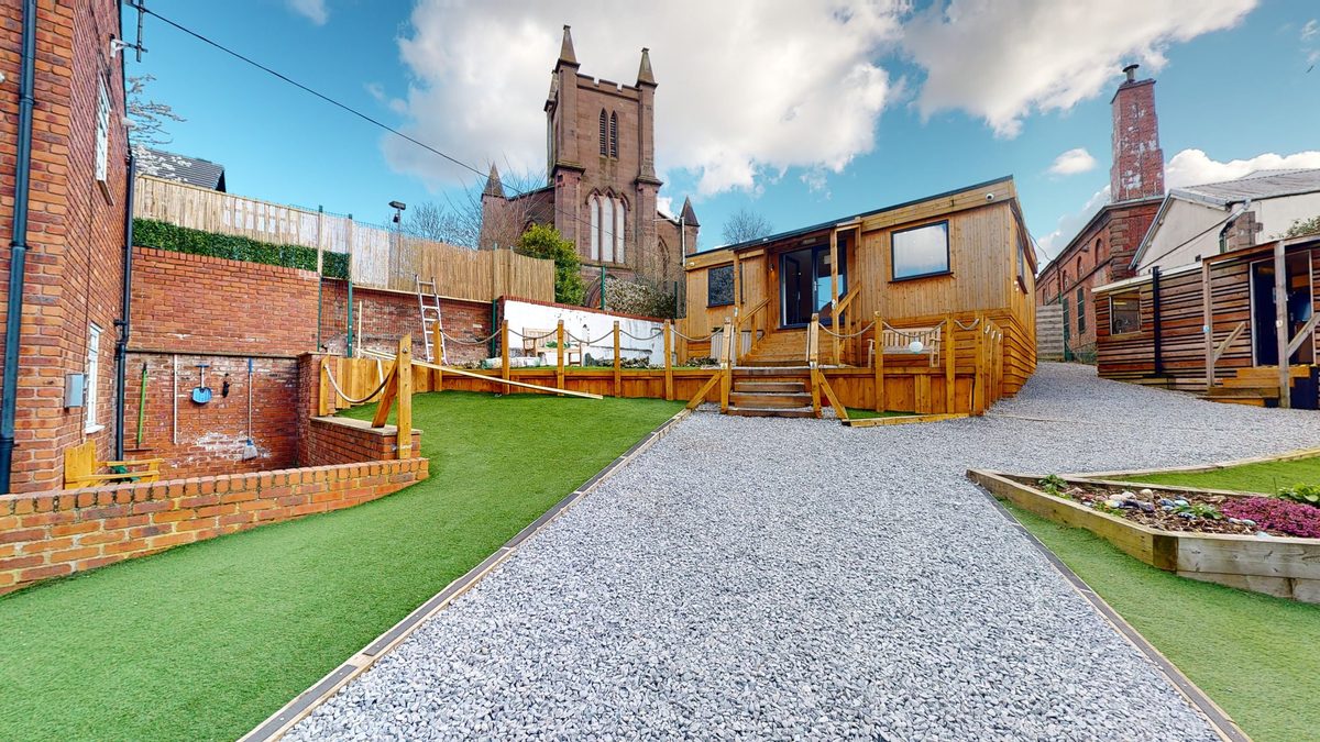 Oasis Runcorn, photo 2